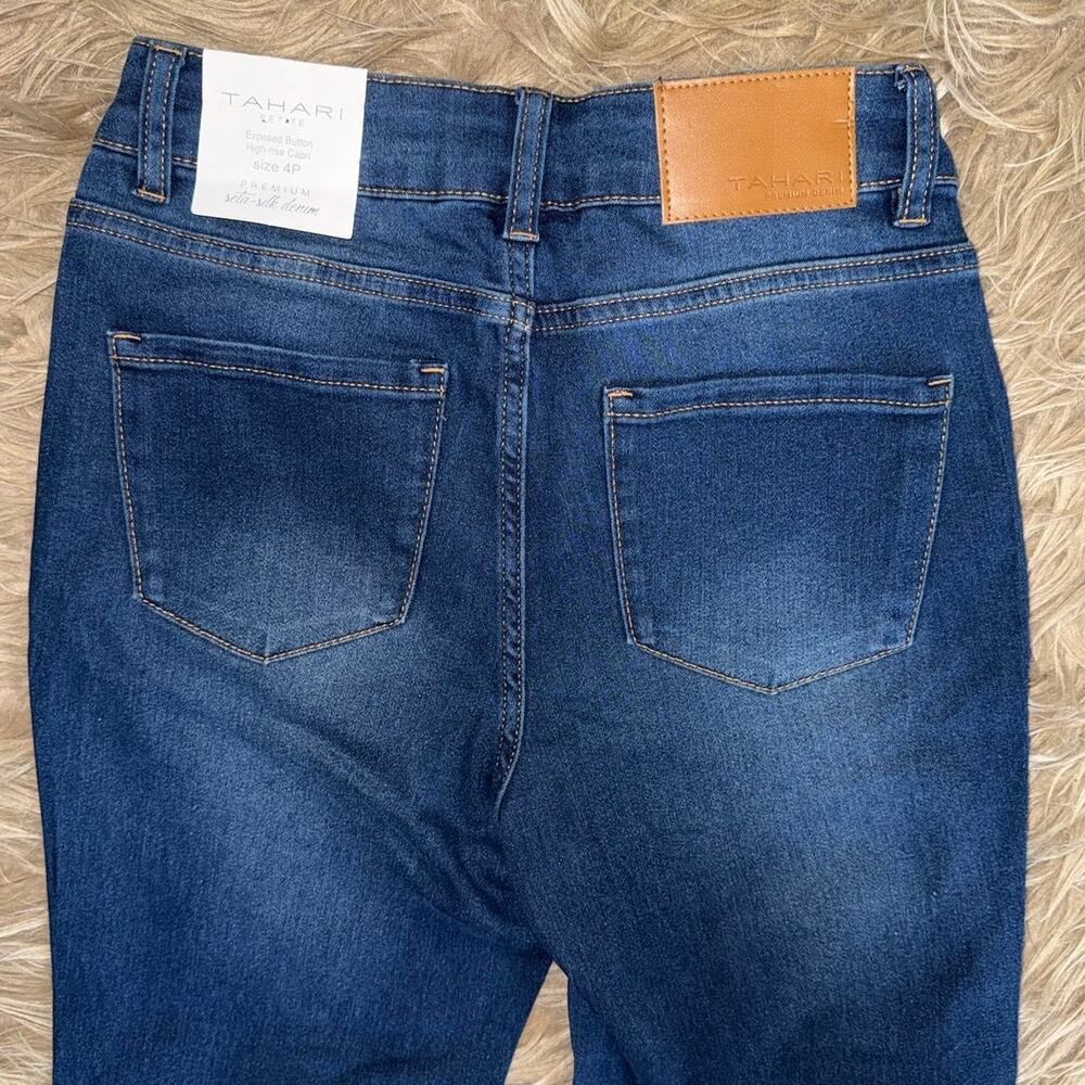 New Tahari Brooke Exposed Button High Rise Capri Denim Jeans size 4P - Picture 8 of 8